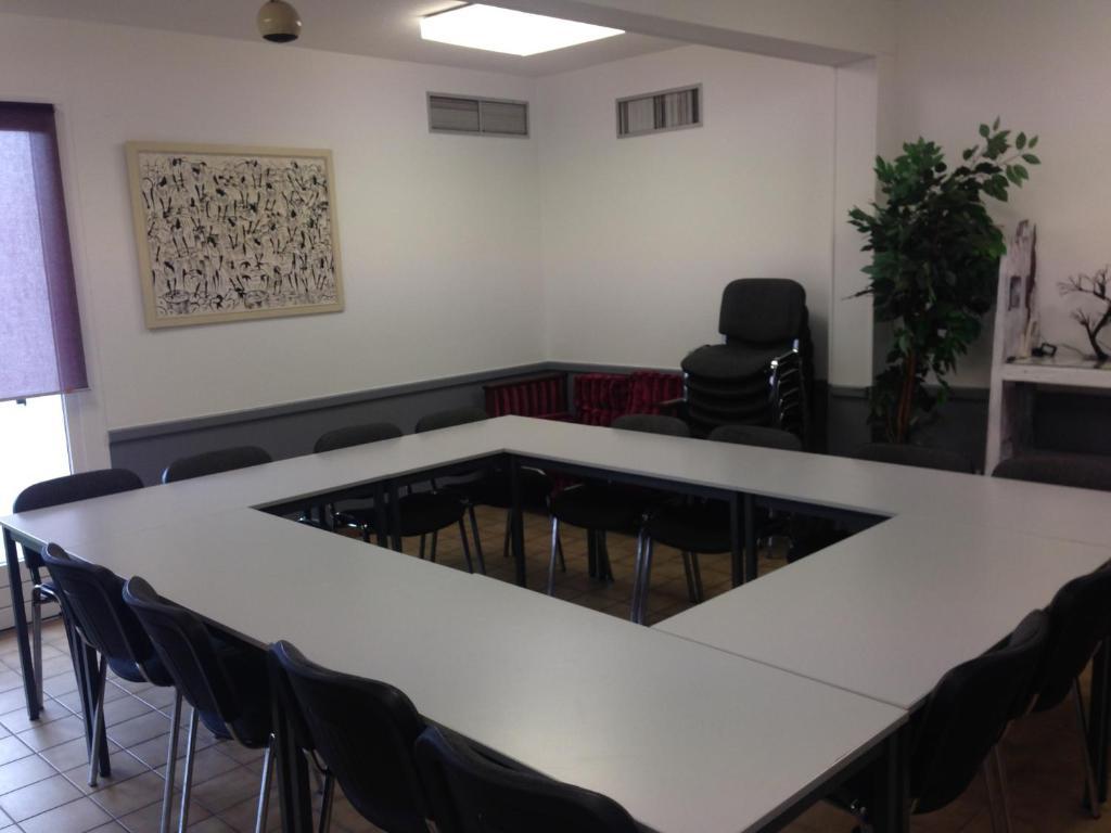 Contact Hotel Le Sud Montpellier Aeroport Parc Expo Arena Mauguio Εξωτερικό φωτογραφία